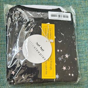 Little Sleepies counting stars zippe size 2T